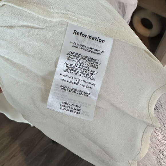 Reformation Ivory Fior Di Latte Alouette Dress 4 NEW Tulle Fit and Flare Wedding - Picture 7 of 7